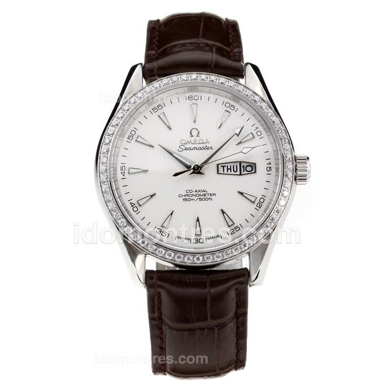 Omega Seamaster Diamond Bezel with Black Dial-Leather Strap-Sapphire Glass